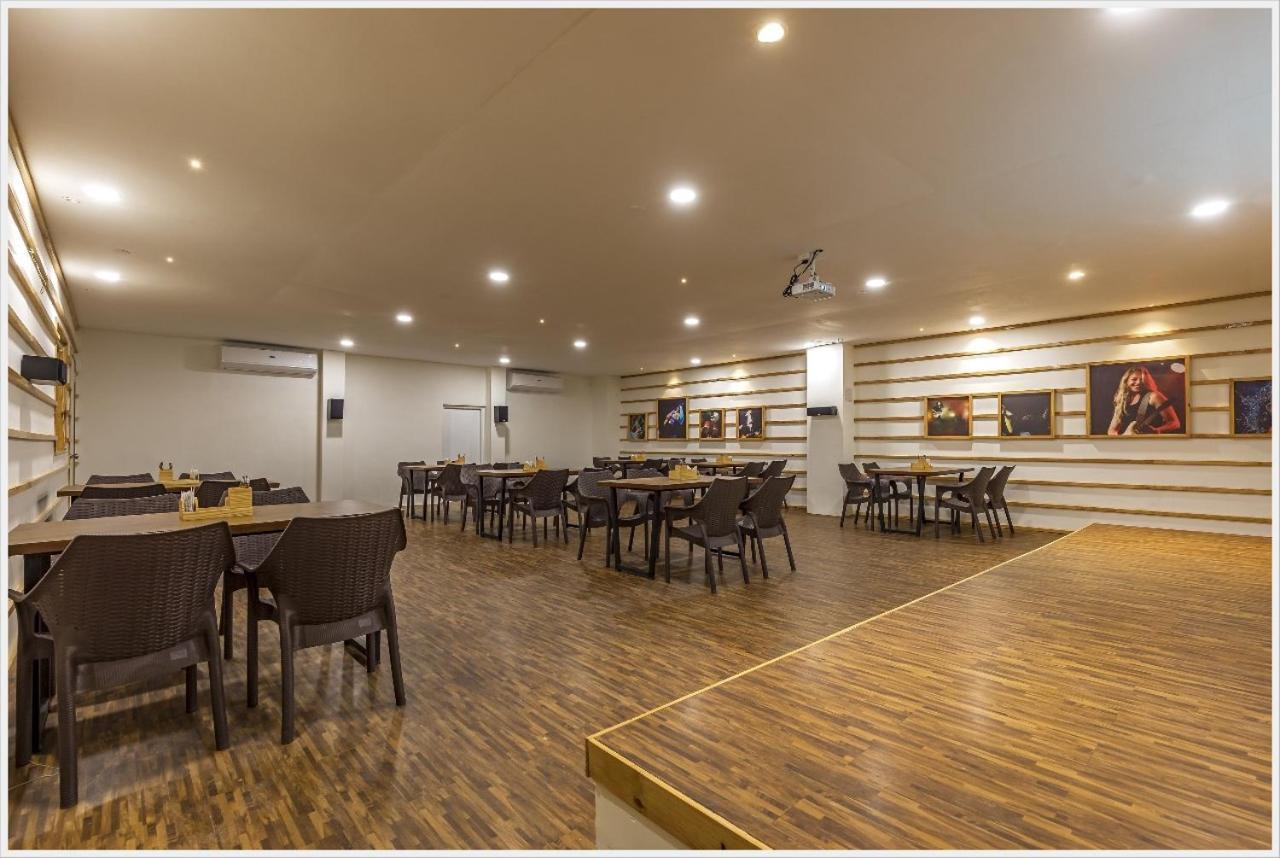 סטרה Hotel Green Field מראה חיצוני תמונה